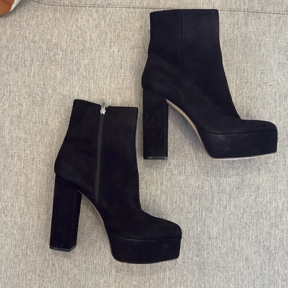 Marc Fisher platform almond